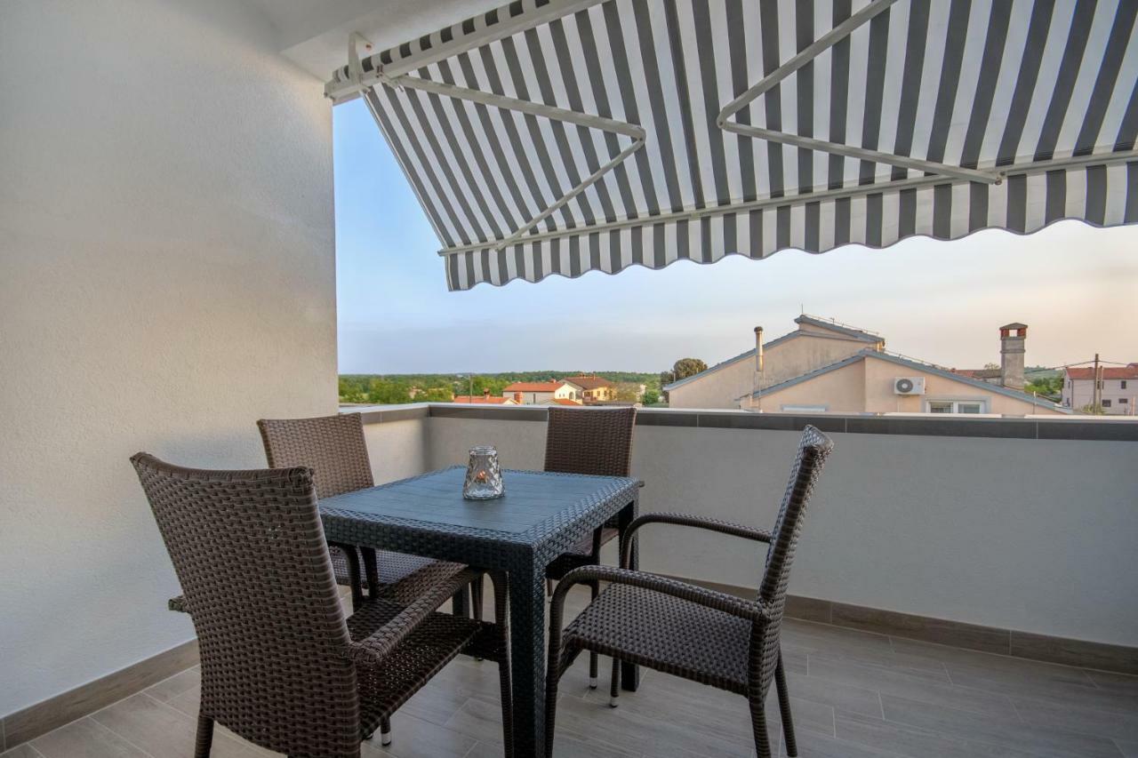 Apartment Alice Pula Exterior foto